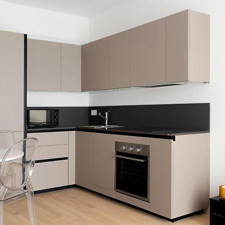 Tolomeo Apartment Милано Екстериор снимка