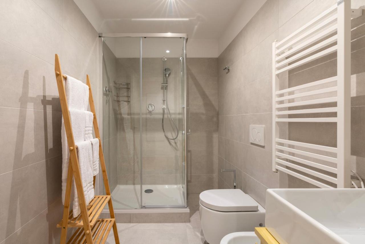 Tolomeo Apartment Милано Екстериор снимка