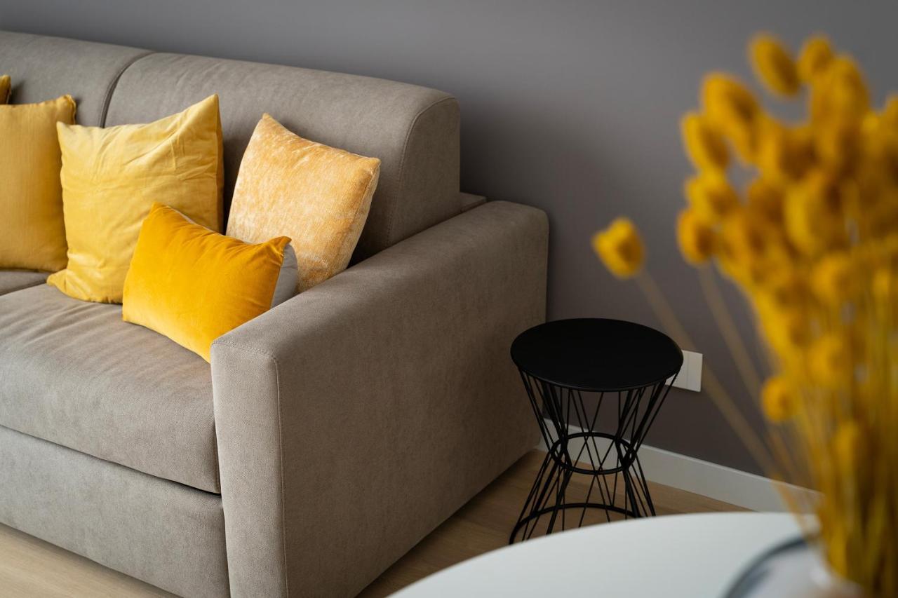 Tolomeo Apartment Милано Екстериор снимка